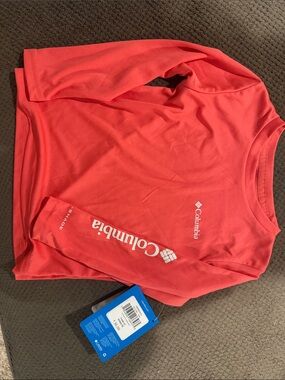 Columbia Coral Long Sleeve Performance Top 2T